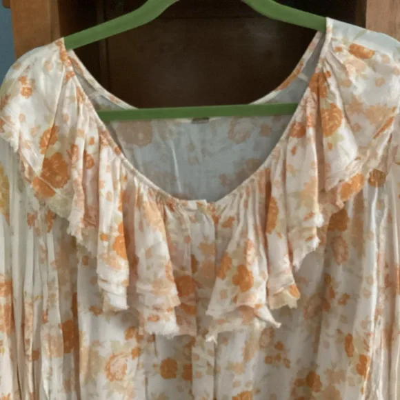 Free People Floral Ruffle Women's Top - Picture 2 of 7